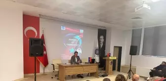 Tekirdağ Namık Kemal Üniversitesi'nde 'Atatürk ve Cumhuriyet' Konferansı