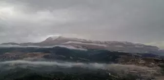 Kaş'ta Mevsimin İlk Karı Düştü