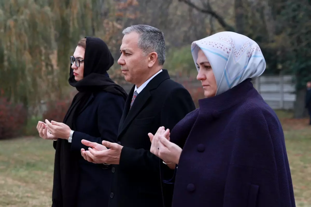 İçişleri Bakanı Ali Yerlikaya Macaristan'da Galiçya Türk Şehitliğini Ziyaret Etti