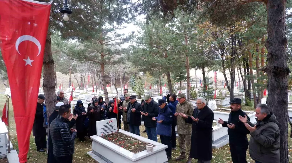 Şehit Üsteğmen İsmail Aksu, 33 Yıl Sonra Unutulmadı