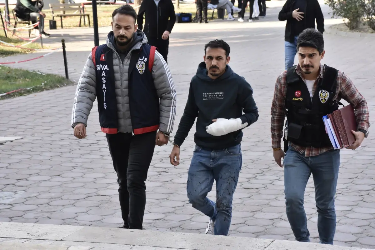 Trafik Kavgasında Pompalı Tüfekle Cinayet: İrfan Yıldız Tutuklandı