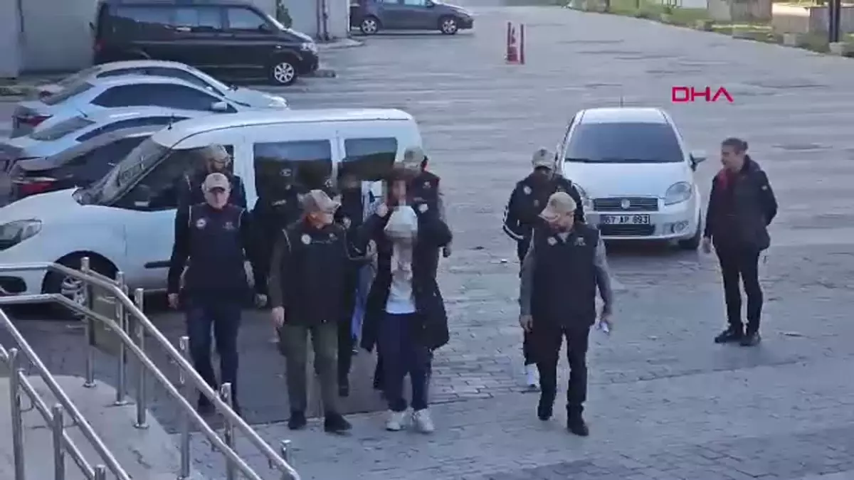 Zonguldak'ta ALES ve YDS Soru Çalma Operasyonu: 5 Gözaltı