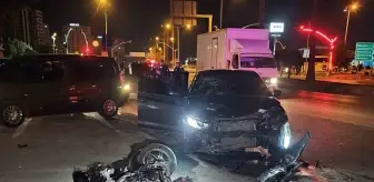 Adana'da Motosiklet ve Otomobil Çarpıştı: 1 Ölü