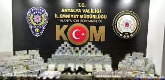 Antalya'da Kaçakçılık Operasyonu: Çok Sayıda Gümrük Kaçağı Ele Geçirildi