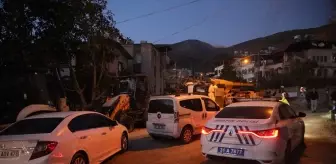 Hatay'da Freni Arızalanan Beton Mikseri Kazaya Neden Oldu