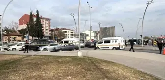 Kocaeli'de Park Halindeki Minibüste Cansız Bedene Ulaşıldı