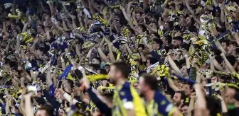 Taraftarın ismini unuttuğu futbolcu Fenerbahçe'den ayrılıyor