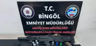 Bingöl'de 4 Şüpheli Yakalandı, Uyuşturucu ve Silah Ele Geçirildi