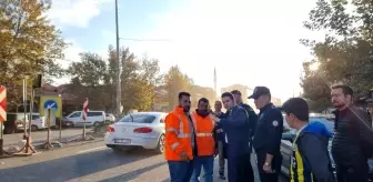 Gölbaşı'nda Ana Yol Asfalt Çalışması Tamamlandı