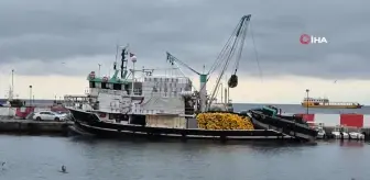 Marmara Denizi'nde Şiddetli Poyraz Fırtınası Ulaşımı Olumsuz Etkiliyor