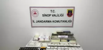 Sinop'ta Jandarmadan Kaçak Sigara Operasyonu: 10 Bin 440 Makaron Ele Geçirildi