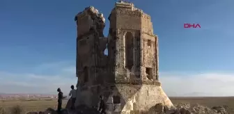 Kara Yusuf Kümbeti'nde Restorasyon Çalışmaları Tamamlanmak Üzere