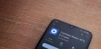 Coinbase uygulaması 2021 zirvesini tekrarlıyor