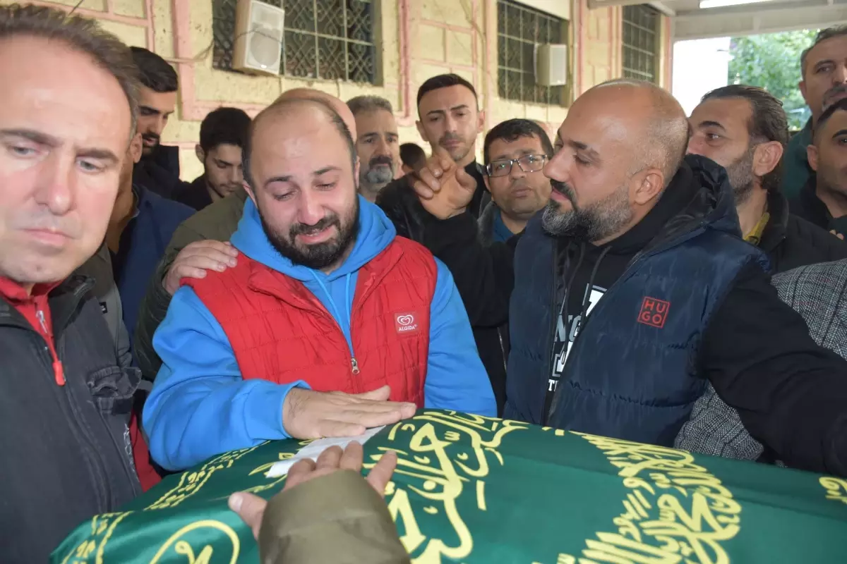 41 Günlük Bebeğin Ölümü Üzerine Aile ve Toplum Yas Tutuyor