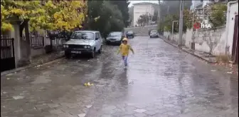 Denizli'de Aylardır Beklenen Yağmur Yüzleri Güldürdü