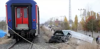 Muş'ta Hemzemin Geçitte Tren Kazası: 1 Ölü, 1 Yaralı