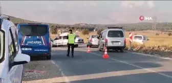 Kahramanmaraş'ta Otomobil ve Traktör Çarpıştı: 1 Ölü, 3 Yaralı