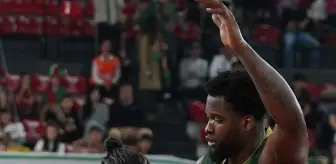 Karşıyaka, Yalovaspor Basketbol'u Farklı Geçti