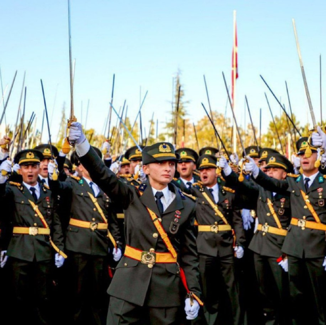 Comparison to 'FETÖ' for the lieutenants whose expulsion is requested by Varank