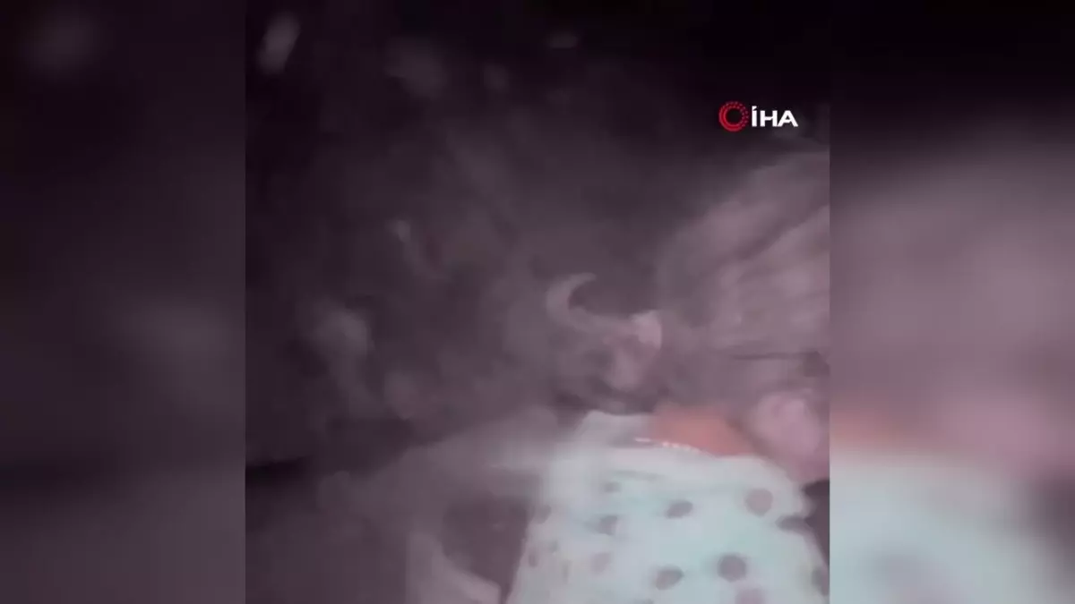 İsrail'in Gazze'de Sivil Bina Vurması: Çok Sayıda Ölü