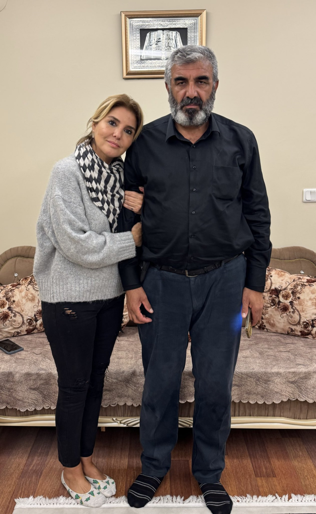 Gülben Ergen visited Rojin's father, her response to a follower sparked much discussion