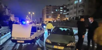 Gölcük'te Trafik Kazası: 1 Yaralı