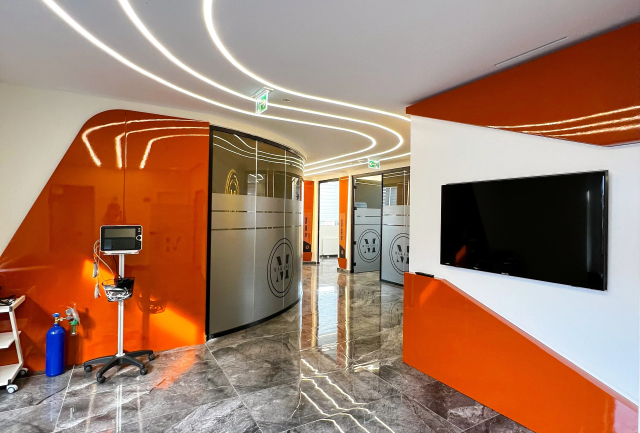 Murat Makascı Anlatıyor: Kök Hücreli Saç Ekimi