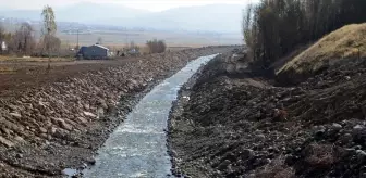 Muş'ta Tarım Arazileri İçin Dere Islah Çalışmaları Başladı