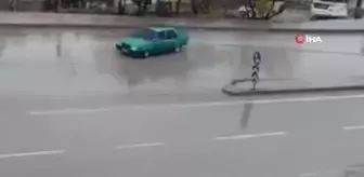 Tofaş Şahin ile Trafikte Tehlikeli Drift