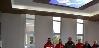 Doğa Koruma ve Milli Parklar Personelinden Kızılay'a Kan Bağışı