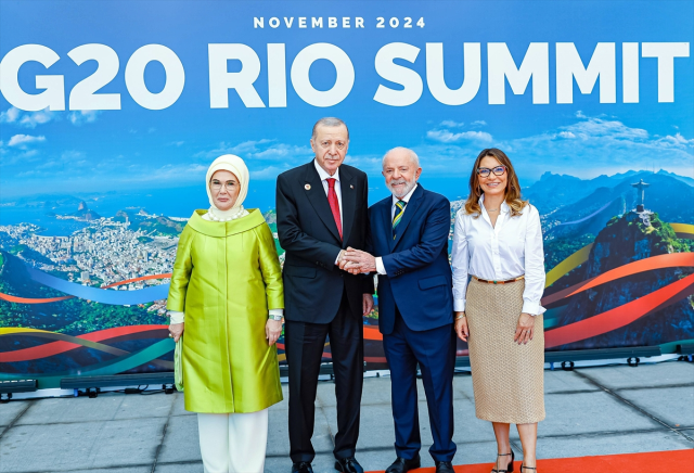 Erdoğan's sincere demeanor during the meeting with Asian leaders at the G20 Summit attracted attention