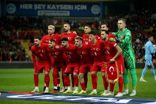 Karadağ - Türkiye maçı muhtemel 11'ler! A Milli Takım muhtemel 11 kim?