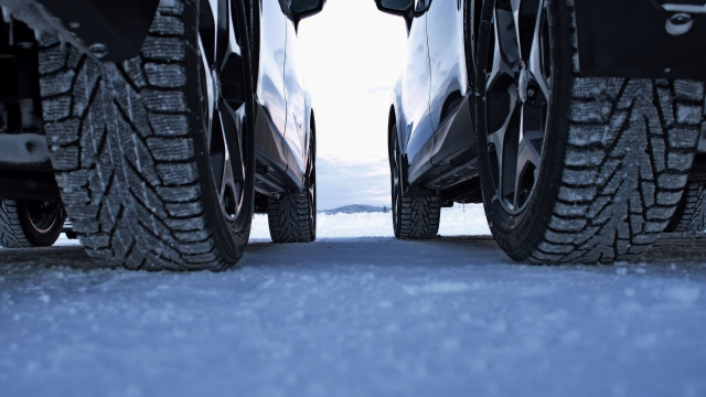 Kış lastiği uygulaması ne zaman başlıyor 2024? Kış lastiği otomobillere zorunlu mu, takmama cezası var mı?