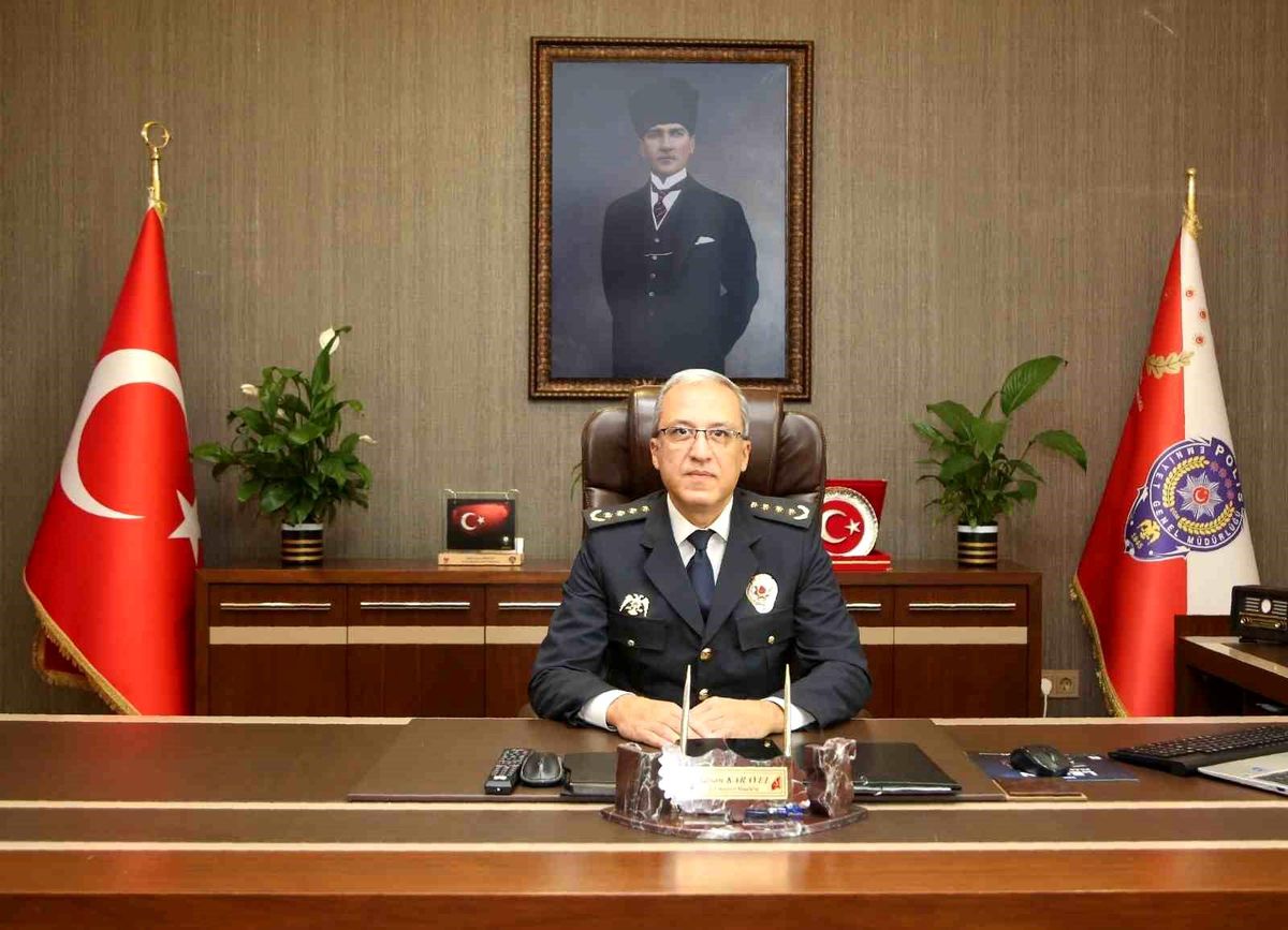 Elazığ Emniyet Müdürü Adnan Karayel'in Babası Hayatını Kaybetti