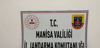 Manisa'da Ruhsatsız 9 Tabanca Ele Geçirildi, 1 Kişi Tutuklandı