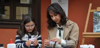 Origami Sanatıyla Özbek Kültürünü Tanıtıyor