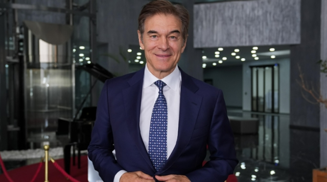 Mehmet Öz kimdir, kaç yaşında ve nereli? Trump'tan Dr. Mehmet Öz'e yeni görev! Mehmet Öz kimdir, kaç yaşında ve nereli? Trump'tan Dr. Mehmet Öz'e yeni görev!