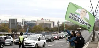 Belgrad'da Eski Sava Köprüsü'nün Yıkımına Karşı Gösteri Düzenlendi