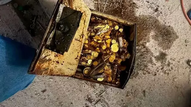 tedilat esnasinda buldugu bir teneke altin 18065615 2299 o