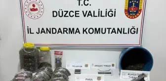 Düzce'de Uyuşturucu Operasyonu: 3 Kilo 425 Gram Esrar Ele Geçirildi