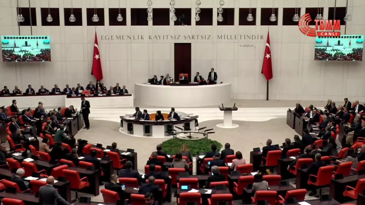 TBMM'de Ateşli Silahlar ve İç Güvenlik Düzenlemeleri Gündeme Geldi