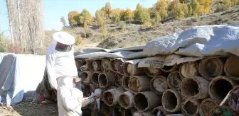 Bitlis'te Karakovan Balı Hasadı Başladı