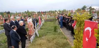 Adıyaman'da Depremde Hayatını Kaybeden Öğretmenler Anıldı