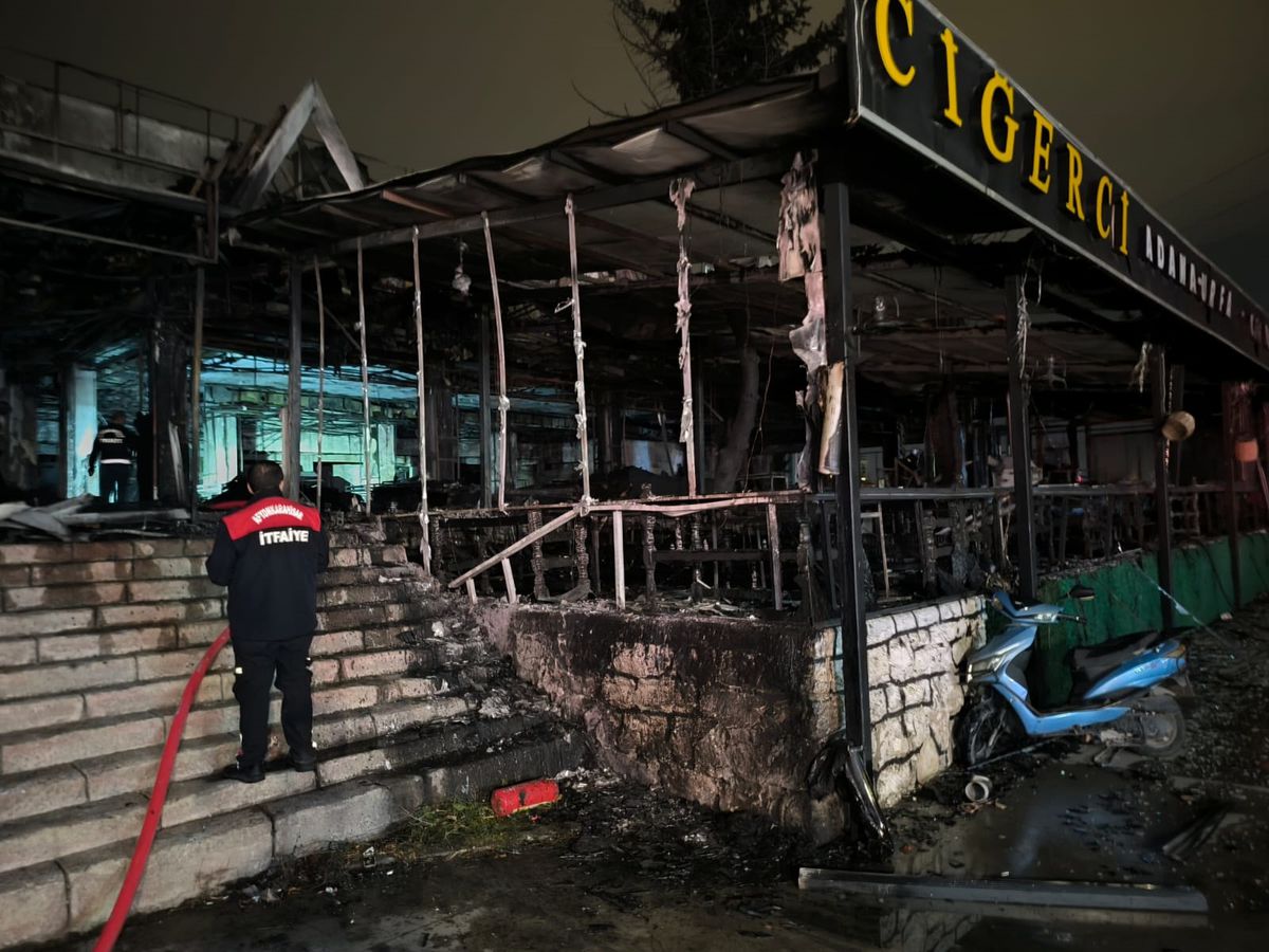 Afyonkarahisar'daki Yangında Temizlik İşçisinin Cenazesi Bulundu