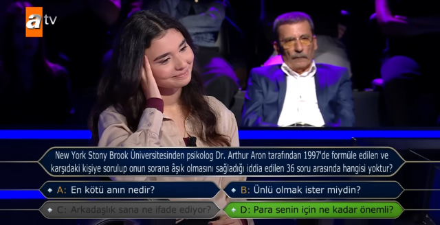 New York Stony Brook Üniversitesinden psikolog Dr. Arthur Aron tarafından 1997'de formüle edilen ve karşıdaki kişiye sorulup onun sorana âşık olması..