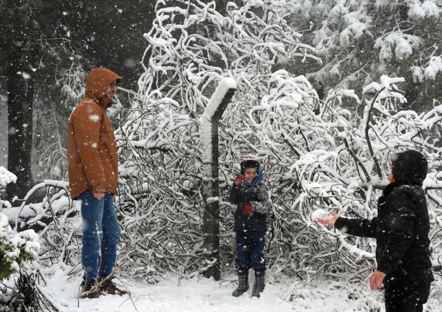 Snowfall Started in the High Areas of Istanbul