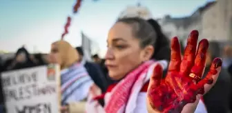 Berlin'de İsrail'in Saldırılarına Protesto