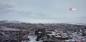 Ankara'da Kar Yağışı Şehri Beyaza Bürüdü