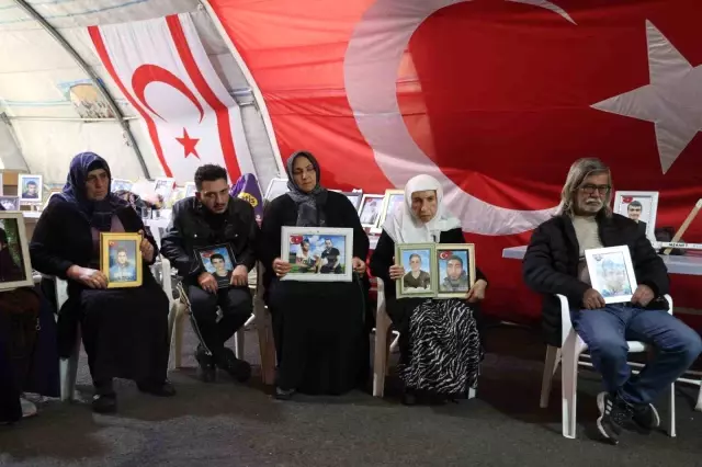 The families' vigil for their children continues in Diyarbakır