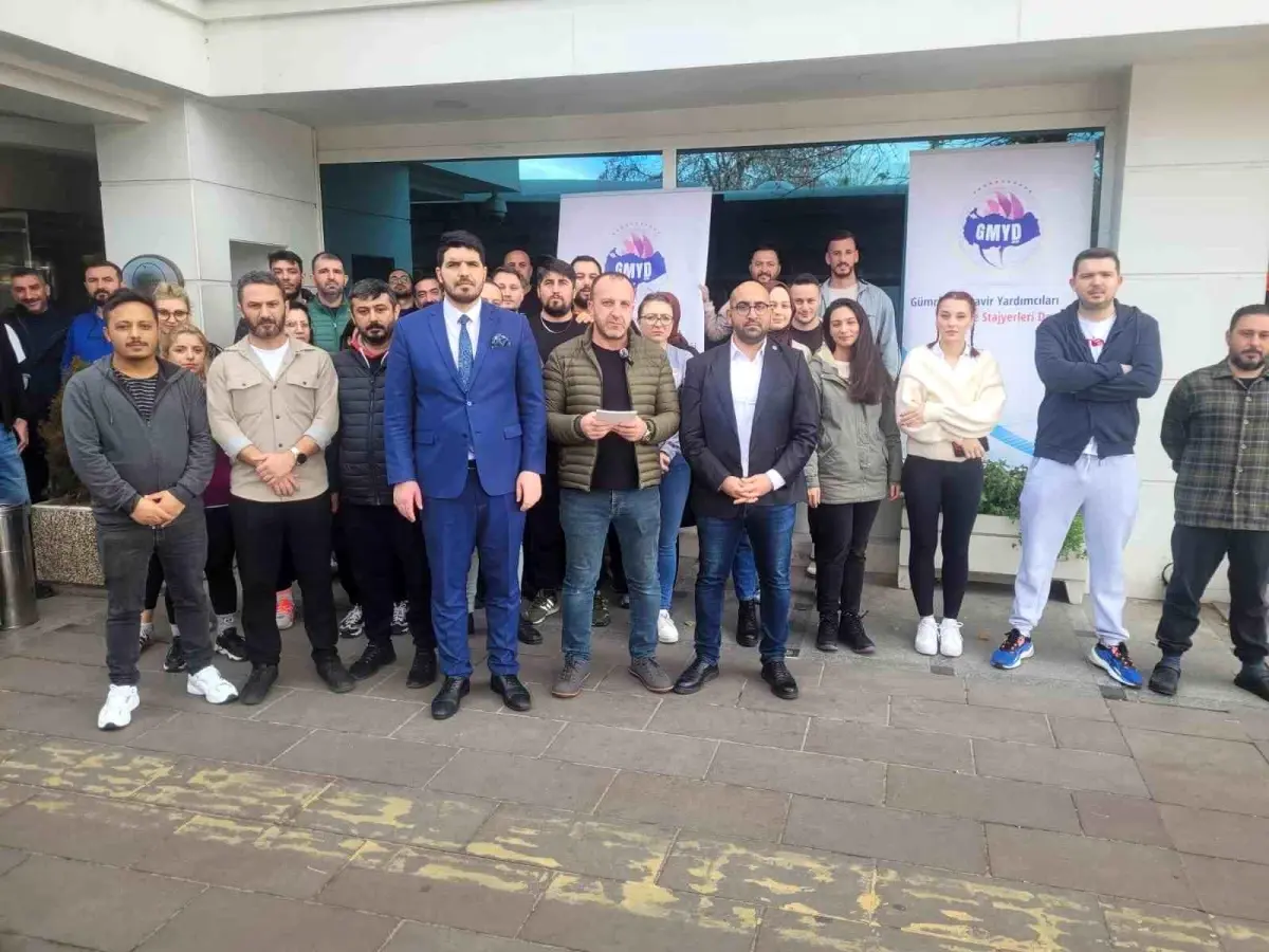 Gümrük Müşavirleri Sınav Hakkı Kısıtlamasına Tepki Gösterdi